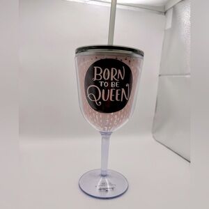 🍷 Hallmark novelty wine glass with coordinating lid and straw